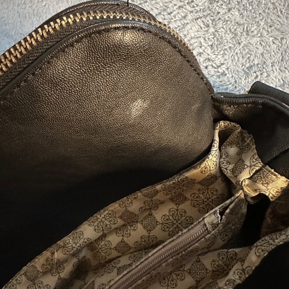 Black Purse - Picture 6 of 16